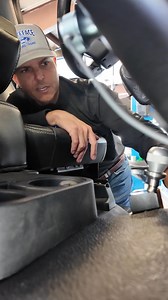 37K reactions · 1.3K shares | Simplest Locker Setup You’ll Ever See No electronics, no air lines, just a cable and lever that locks your front diff. The OX kit even has a built-in safety so it won’t pop out while you’re off-road. Would you run this setup on your rig? #WorkTruck #OXLocker #OffRoadTips | Whiteface Ford | Facebook