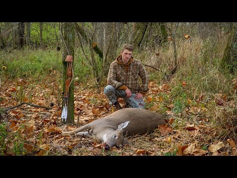 Traditional Bowhunting | Whitetail Hunting with a Recurve