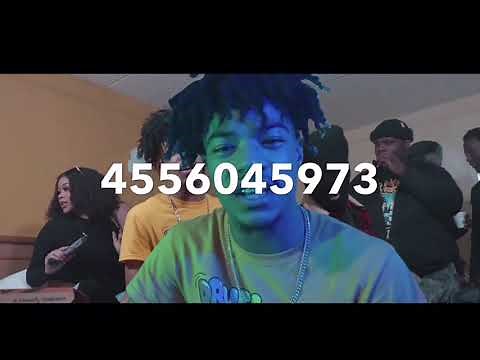 Party girl (roblox id)