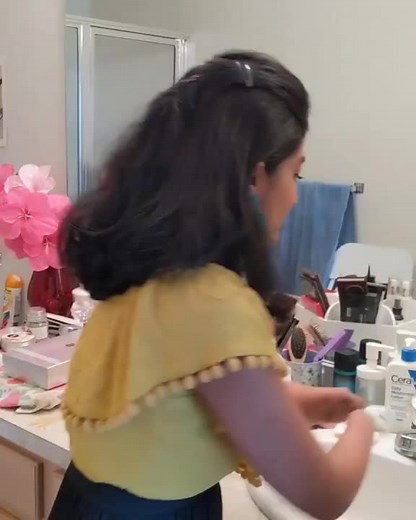 Hand Amputee Woman Washing Stumps Challenge