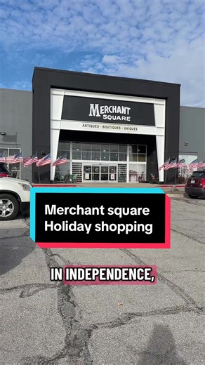 Holiday shopping at Merchant square in Independence, Missouri. #missouri #shopping #holidays #vintage #christmas