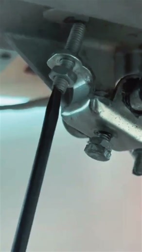 how to sewing machine pedal adjust