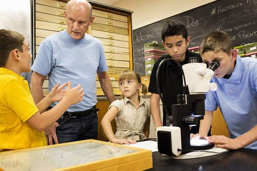 10 Ways for Teachers to Build Positive Relationships With Students