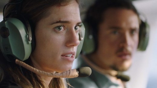 It's fly or die for Allison Williams and Alexander Dreymon in the new trailer for Horizon Line. ✈️ https://imdb.to/2I7xD2A | IMDb