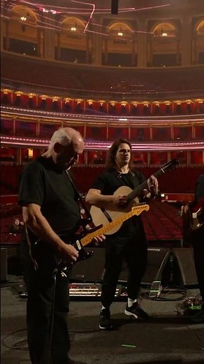 Watch David and the band sound checking High Hopes ‪@royalalberthall‬