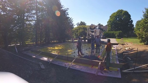 How To Pour A Concrete Slab (My 11 Step Pro Guide)