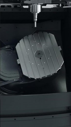 👀 Look inside our DMU 60 linear ⚙️