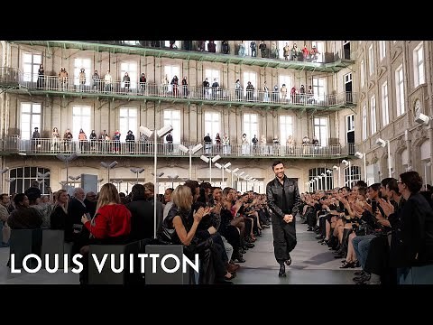Women’s Fall-Winter 2025 Show I LOUIS VUITTON