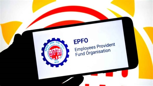 How to check your PF balance online and offline (with or without a UAN number)