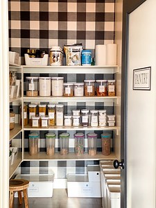 Create your own DIY Pantry Labels & Pantry Tour | Honey Built Home