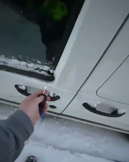 2012 Ford Transit Connect All keys lost | New key programming and cutting | Maple Leaf Locksmith
