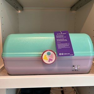 Claire’s exclusive Caboodles On-The-Go-Girl Green and Purple Cometic Case