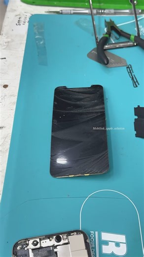 984K views · 18K reactions | Iphone 11 pro display glass replacement Please subscribe and share https://www.youtube.com/@mobilink_apple_solution We are ⚙️ MOBILINK APPLE SOLUTION (PVT) LTD 34D, Liberty plaza, Colombo 03 Find the real Apple expert | Applesolution.lk | Facebook