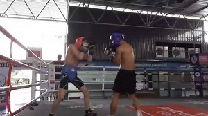 THROWBACK THURSDAY 🔙 Check out this awesome clip of Brock Jarvis (17W-0L) - who celebrates his birthday today sharpening his tools in sparring against OPBF and former WBC Youth World Champion Jakkrawut Majoogoen (29W-1L). | Australian Boxing Central