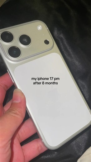 iPhone 17 Pro Max scratch and camera glitch fix after months