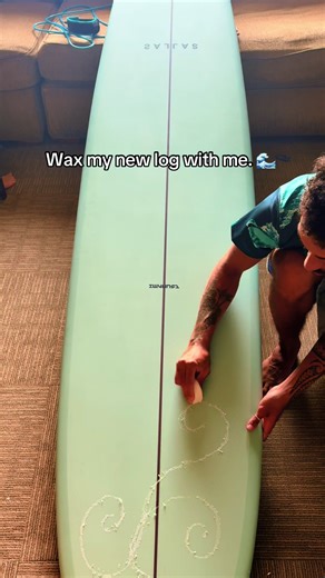 Wax My New Log: Surfboard Preparation Tips
