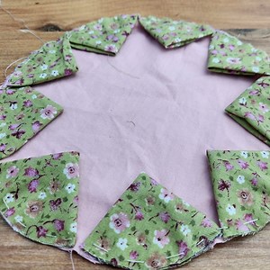 easy diy pincushion pattern - easy pincushion - how to make a pincushion - sewing projects | Knitting Fashion