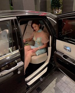 449K views · 9.9K reactions | Sudden in love With #rollsroyce | Carrie Lee ( 李诗琪 ) | Facebook
