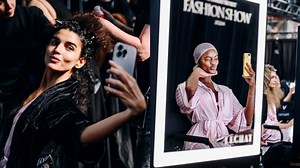 Victoria’s Secret Fashion Show 2024 Makeup-Free Backstage Beauty With Tyra Banks & More Models