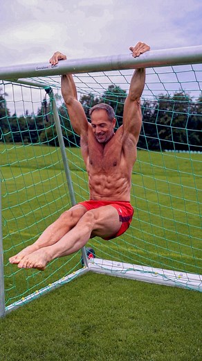 199K views · 1.3K reactions | Versatility is the essence of your physical capacity and strength. #notestomyself 露‍♂️ #abs #lsit #yogisofinstagram #yogadeutschland #yogilife #yogastrong #corestrength #strongandflexible #bodyweightwarrior #strongandhealthy #absworkout | Stefan Spiritbody | Facebook