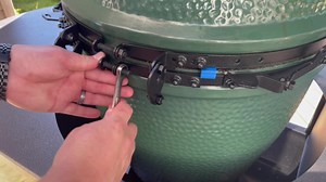 How to Replace and Install the Big Green Egg Band and Hinge