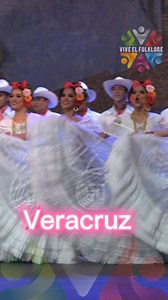 Veracruz Maravillosos el Ballet Folklorico Universidad Veracruzana Sitio Oficial y el Coro Universidad Veracruzana Oficial presentaron: "La tradición nace del Pueblo", en el Teatro del Estado "Gral. Ignacio de la Llave" - IVEC Director: Julio César Flores Prado Dirección Musical: Dr. Alberto De la Rosa Sánchez ¡Simplemente ESPECTACULAR! ¡Muchas Felicidades! #ViveElFolklore | Vive el Folklore