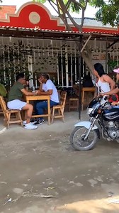 985K views · 10K reactions | Solo humor y entretenimiento 藍藍 | Alejandro Rangel | Facebook