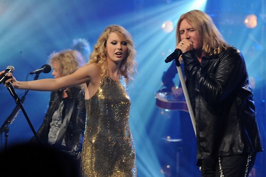 1M views · 1.1K reactions | On this day in 2008, Taylor Swift joined the boys on CMT Crossroads for this iconic performance  What do you think of this rendition of Photograph? | Def Leppard | Facebook