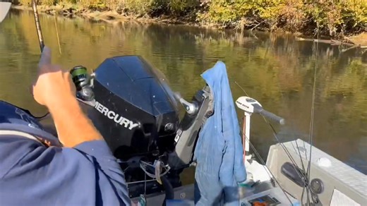 🔥 Twitching Jigs for Coho 101 Let’s Get You Hooked Up! 🎣 If you’ve been wanting to learn how to actually twitch jigs the right way for coho, this quick tutorial is for you. We’re out here breaking down the basics. Coho season is in full swing, and this technique is one of the most fun (and addictive 😅) ways to target them. Whether you’re brand new to twitching or you want to dial in your form for more hookups, this video will give you the edge. 👉 If you want hands-on coaching, book a guided 