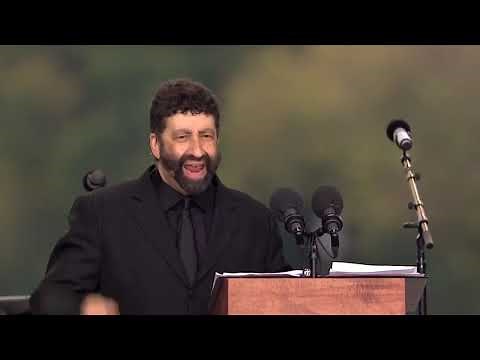 MUST SEE! Prophetic Word to America - Jonathan Cahn At 'The Return'
