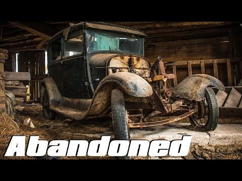 ABANDONED Car Graveyard - Old Classic Cars (FOUND 1930 Ford Model A !!)