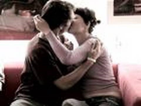 How To Make Public Displays Of Affection