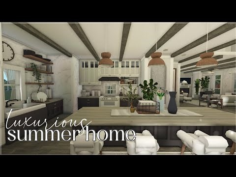 Bloxburg | Luxurious Two-Story Summer Family Home | Roblox | House Build