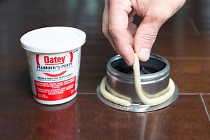 How to Use Plumber's Putty (It's as Easy as Play-Doh!) | 1-Tom-Plumber