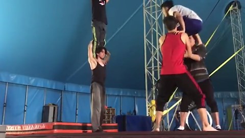 Group Fails Gone Wrong: The Funniest Moments with Friends You Can’t Miss!