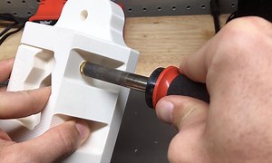 Three Ways to Add Screw Threads to a 3D Printed Part