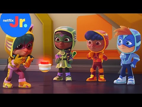 Action Pack 🦸💥Training Tip | Netflix Jr.