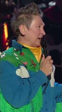 k.d. lang Receives Standing Ovation at the 2024 CCMA Awards presented by TD!