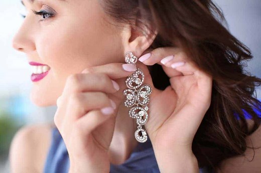 17 Different Types of Earrings (Plus Common Piercing Types)