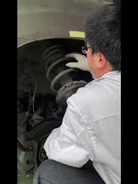 Replacing Front Struts On a Lexus RX400h