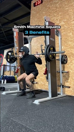 3 Benefits with Smith Machine Squats 🏋️‍♂️👇🏾