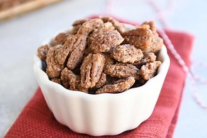 Easy Cinnamon and Sugar Candied Pecans