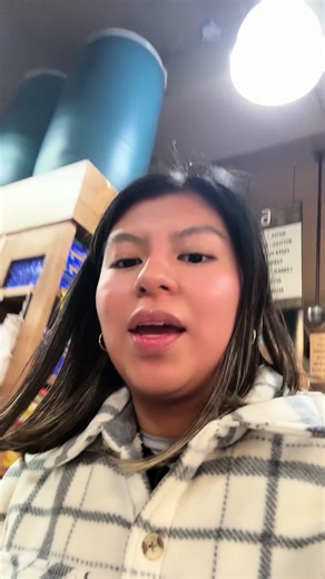 Mini vlog: Thanksgiving prep 🦃 Yes, we do last minute shit over here. I also googled the bake potato recipe and winged it but this time it came out really good! #thanksgiving #fyp #turkeytrot #familytime #Vlog HAPPY THANKAGIVING EVERYONE🦃🥳