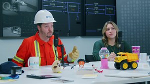 [Sécurité] Même lorsque celui-ci est enfoui, il faut rester vigilant près du réseau électrique, spécialement si vous effectuez des travaux et que vous avez à creuser le sol. Il est primordial de bien planifier vos manœuvres d’excavation. Avant d’entreprendre vos travaux, contactez Info Excavation; c’est convivial, et c’est gratuit! 👉 https://hydro.quebec/3NCEkGD | Hydro-Québec