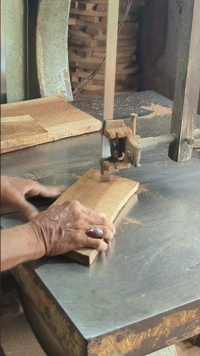 Cutting Wood with Band Saw Machine Amazing Skills | Manufacturing Movements #shorts