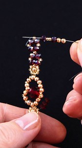 194K views · 4.6K reactions | How to make DIY crystal bracelet easily! Beaded jewelry tutorial! Miarti DIY Jewelry | Miarti - Creative ideas | Facebook