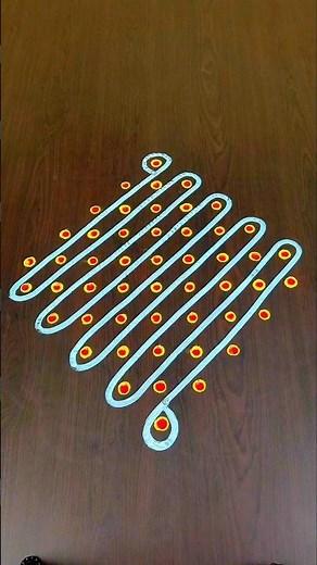 Easy Kolam For Beginners ‪@RoopaRangoli‬ #shorts #rangoli #kolam #muggulu #padikolam #kolangal