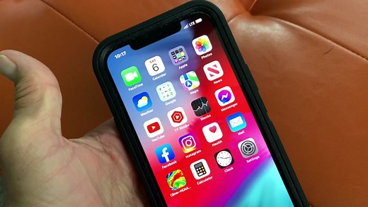 How to add a circle to a photo in iPhone Photos app