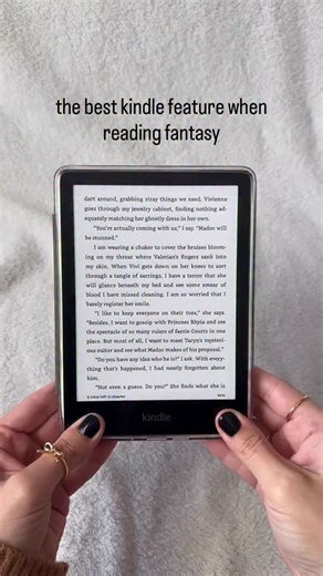 One tap and the whole world opens up. Literally. 🎥: @yareadswithmegan | Amazon Kindle