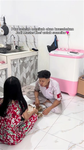 Pertama kalinya bikinin nasi bakar buat suami 💖 pake bahan seadanya yg ada di rumah 🥰🫶🏻 #tika #minivlog #masakinsuami #fyp #lewatberanda